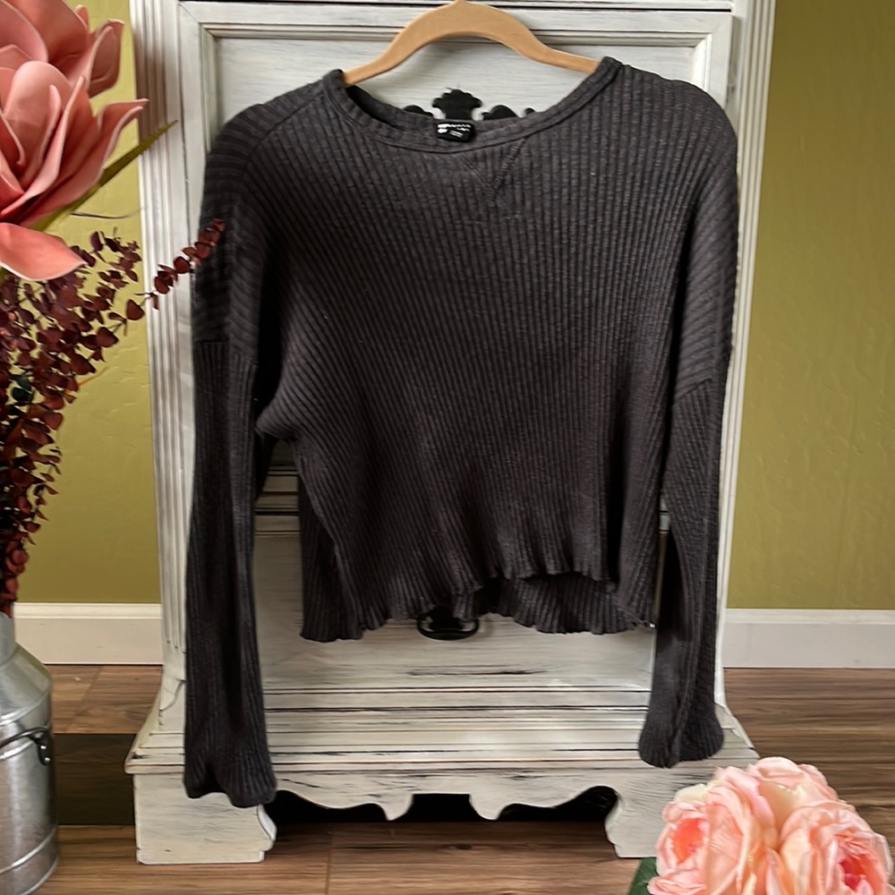 Billabong long sleeve top